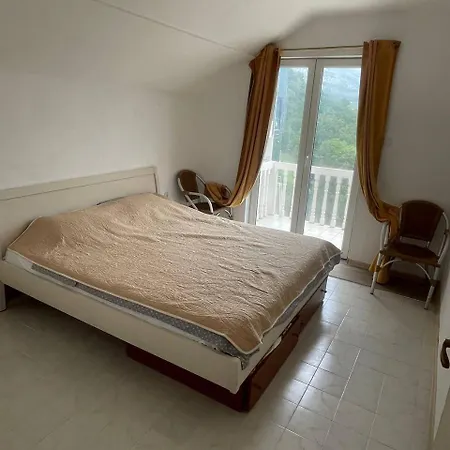 Amazing Coastline View Apartment Budva
